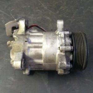 COMPRESSORE A/C usato - VOLKSWAGEN POLO 3A SERIE (11/94>09/01<)