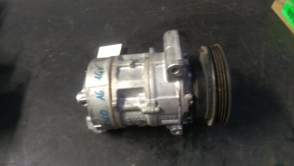 COMPRESSORE A/C usato - FIAT STILO (2V) (11/03>06/09<)