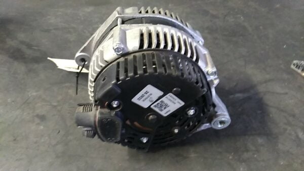 ALTERNATORE usato - RENAULT LAGUNA 1A SERIE (06/98>02/01<) - immagine 2