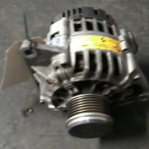 ALTERNATORE VALEO,SG10B019 usato - RENAULT MEGANE 1A SERIE (03/99>06/03<)