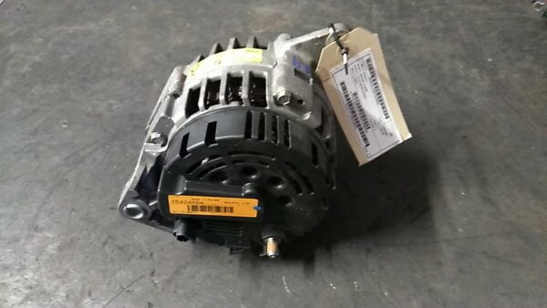 ALTERNATORE VALEO,SG10B019 usato - RENAULT MEGANE 1A SERIE (03/99>06/03<) - immagine 2