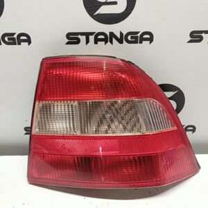 FANALE POST. DX. usato - OPEL VECTRA (J96) (11/95>04/99<)