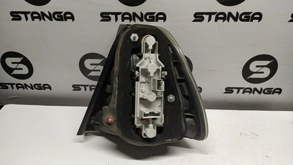 FANALE POST. BIANCO 01>03< SX. usato - BMW SERIE 3 (E46) COMPACT (06/01>0 - immagine 2