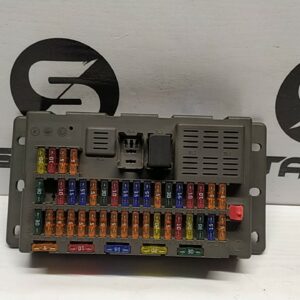 SCATOLA FUSIBILI usato - MINI MINI (R50/R53) (07/01>07/06<)