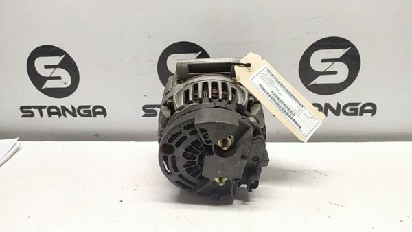 ALTERNATORE BOSCH,90A usato - RENAULT MEGANE 1A SERIE (03/99>06/03<) - immagine 2