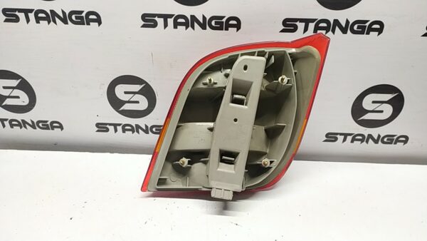 FANALE POST. SX. usato - FORD FIESTA 2A SERIE (01/94>03/96<) - immagine 2