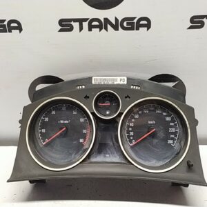 QUADRO STRUMENTI COMPL. usato - OPEL ZAFIRA (A05) (06/05>)