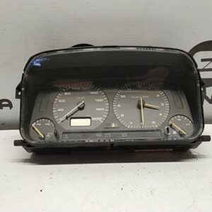 QUADRO STRUMENTI COMPL. usato - VOLKSWAGEN GOLF (1H) (11/91>12/98<)