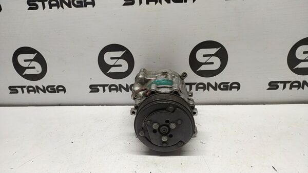 COMPRESSORE A/C usato - VOLKSWAGEN POLO (9N) (10/01>03/05<)