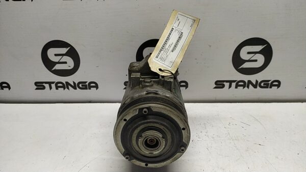 COMPRESSORE A/C usato - VOLKSWAGEN POLO (9N) (10/01>03/05<)