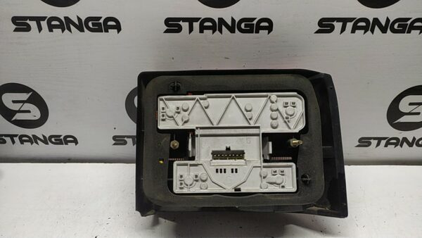 FANALE POST. SX usato - RENAULT 19 - immagine 2