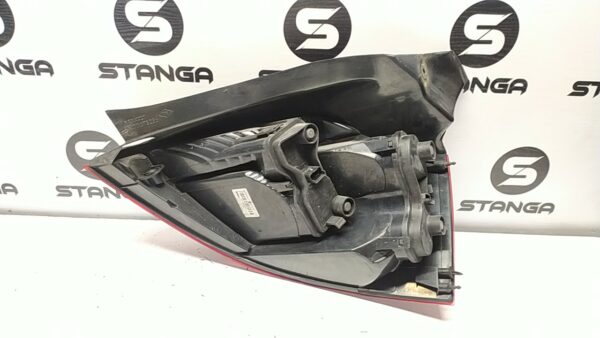 FANALE POST. SX. usato - RENAULT MEGANE 2A SERIE (09/02>02/06<) - immagine 2