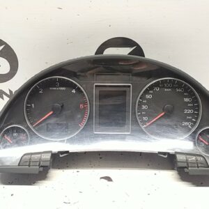 QUADRO STRUMENTI COMPL. usato - AUDI A4 (8E) (10/04>02/08<)