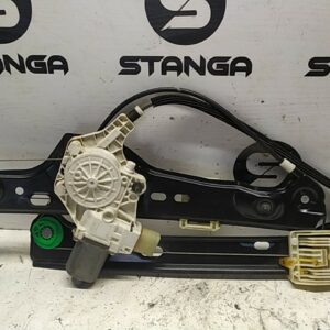 ALZACRISTALLO ELETTR. PORTA ANT. SX. usato - BMW SERIE 3 (E90/E91) (02/05>12/11