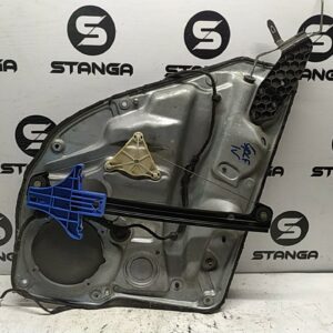 ALZACRISTALLO ELETTR. PORTA POST. DX. usato - VOLKSWAGEN GOLF (1J) (09/97>03/06<)