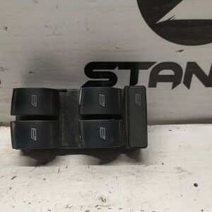 INTERRUTTORE ALZACRISTALLI PORTA ANT. usato - AUDI A2 (8Z) (06/00>02/06<)