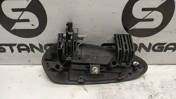 MANIGLIA PORTA POST. SX. usato - FIAT GRANDE PUNTO (3X) (07/09>01/14 - immagine 2