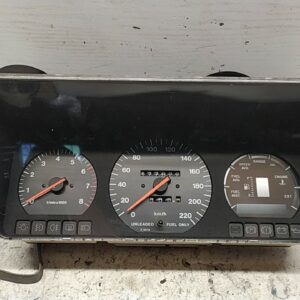 QUADRO STRUMENTI COMPL. usato - VOLVO SERIE 400