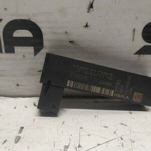 RICEVITORE CHIUSURA C.ZTA PORTA ANT. SX. usato - VOLVO XC60 (03/17>)