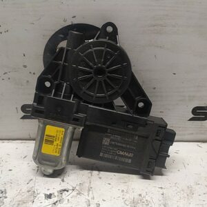 MOTORINO ALZACRISTALLO PORTA POST. SX. usato - VOLVO XC60 (03/17>)