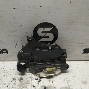 SERRATURA PORTA ANT. DX. usato - MITSUBISHI COLT 8A SERIE (01/09>)