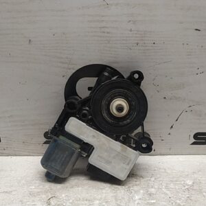 MOTORINO ALZACRISTALLO PORTA POST. SX. usato - AUDI Q2 (07/16>)