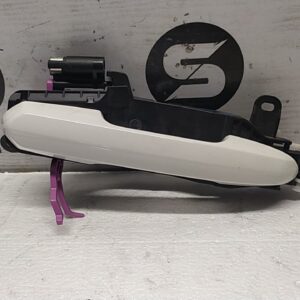 MANIGLIA PORTA POST. LOUNGE DX. usato - TOYOTA RAV 4 5A SERIE (12/18>)
