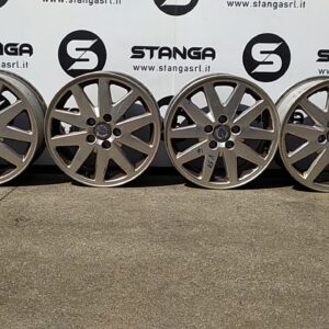 CERCHI IN LEGA 16" usato - VOLVO V50 (02/04>12/12<)