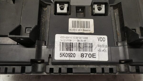 QUADRO PORTASTRUMENTI usato - VOLKSWAGEN GOLF (5K/AJ) (09/08>) - immagine 4