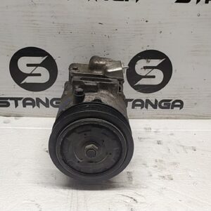 COMPRESSORE A/C usato - VOLKSWAGEN POLO (9N) (10/01>03/05<)