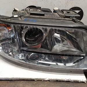 PROIETTORE DX. usato - AUDI A6 (4B) (05/01>01/05<)