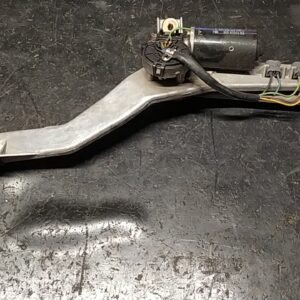 MECCANISMO TERGIPARABREZZA CON MOTORINO usato - VOLVO 850 (04/93>12/96<)