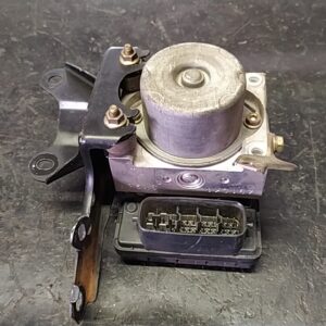AGGREGATO ABS usato - TOYOTA YARIS VERSO (01/03>06/07<)